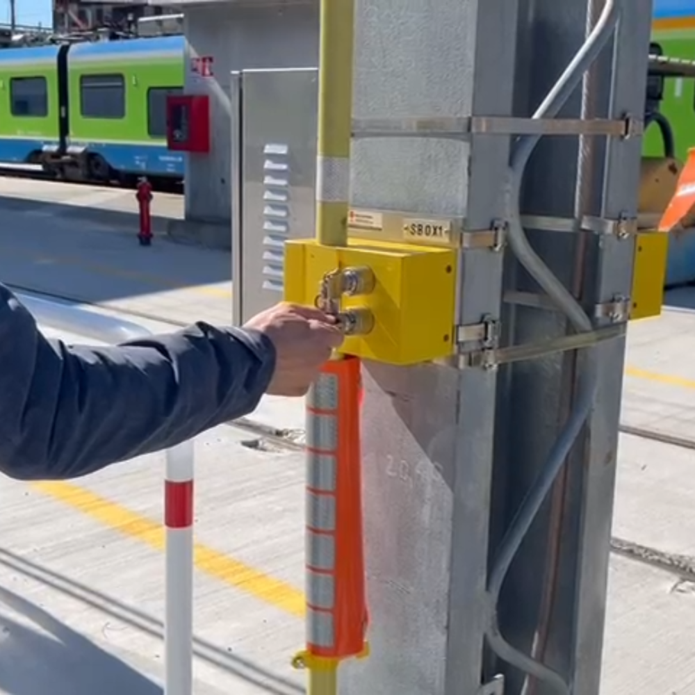 SECURE BOX 37